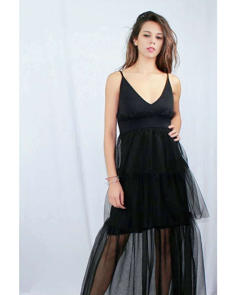 Dress with tulle