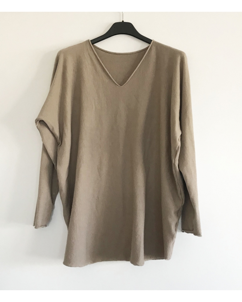 Long-sleeved shirt