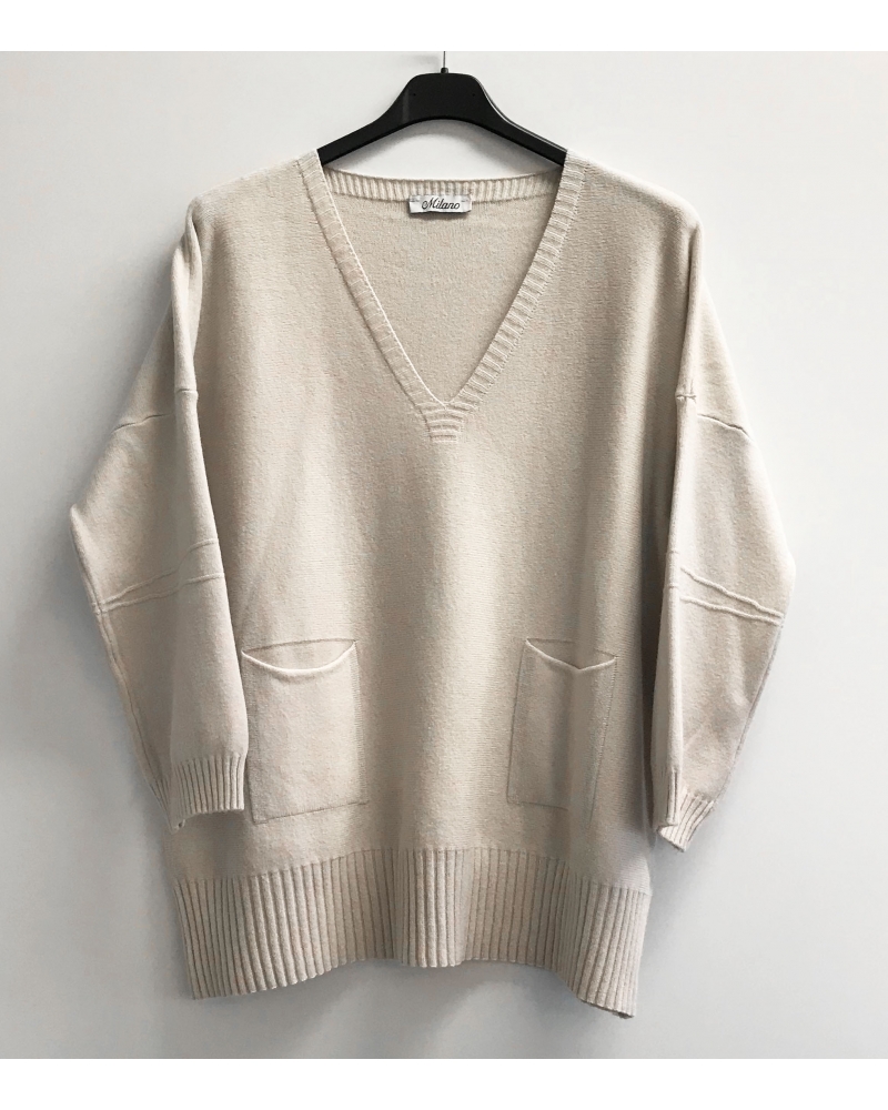 V-neck sweater with front pocket