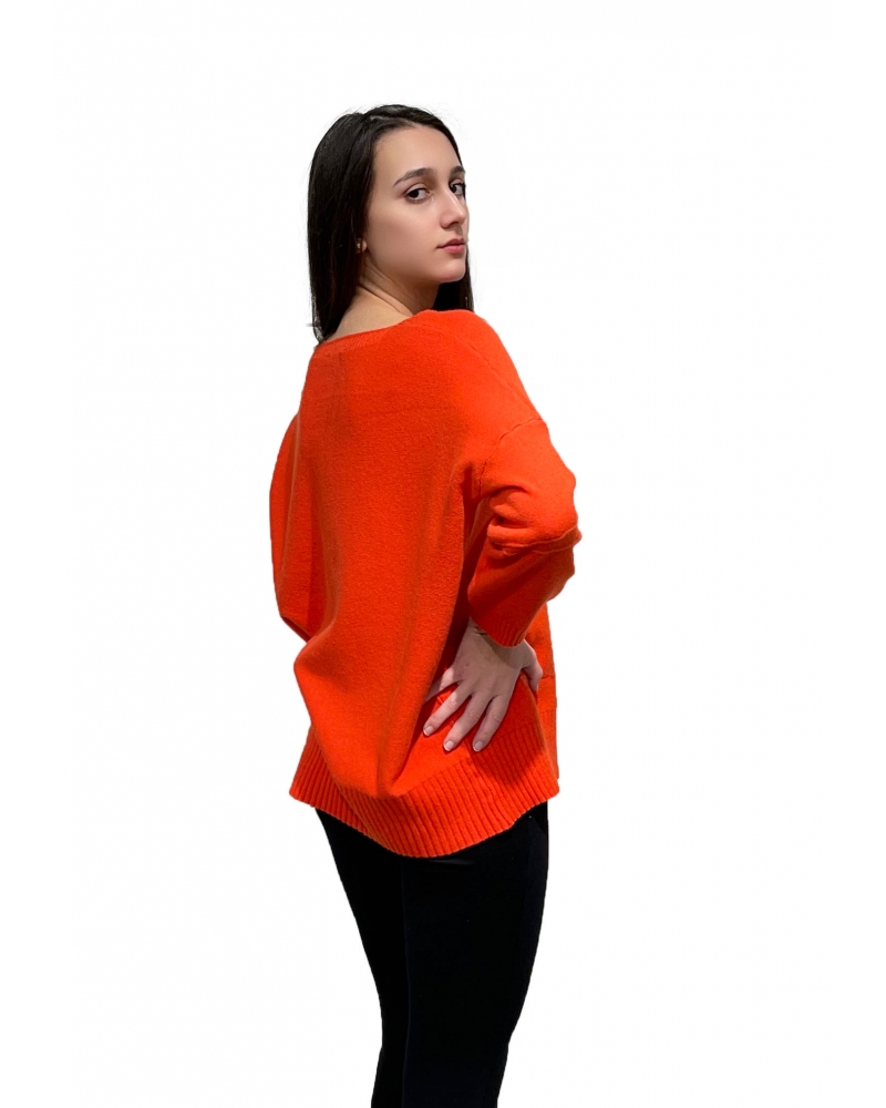 V-neck sweater with front pocket