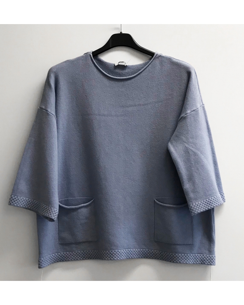 Short sweater
